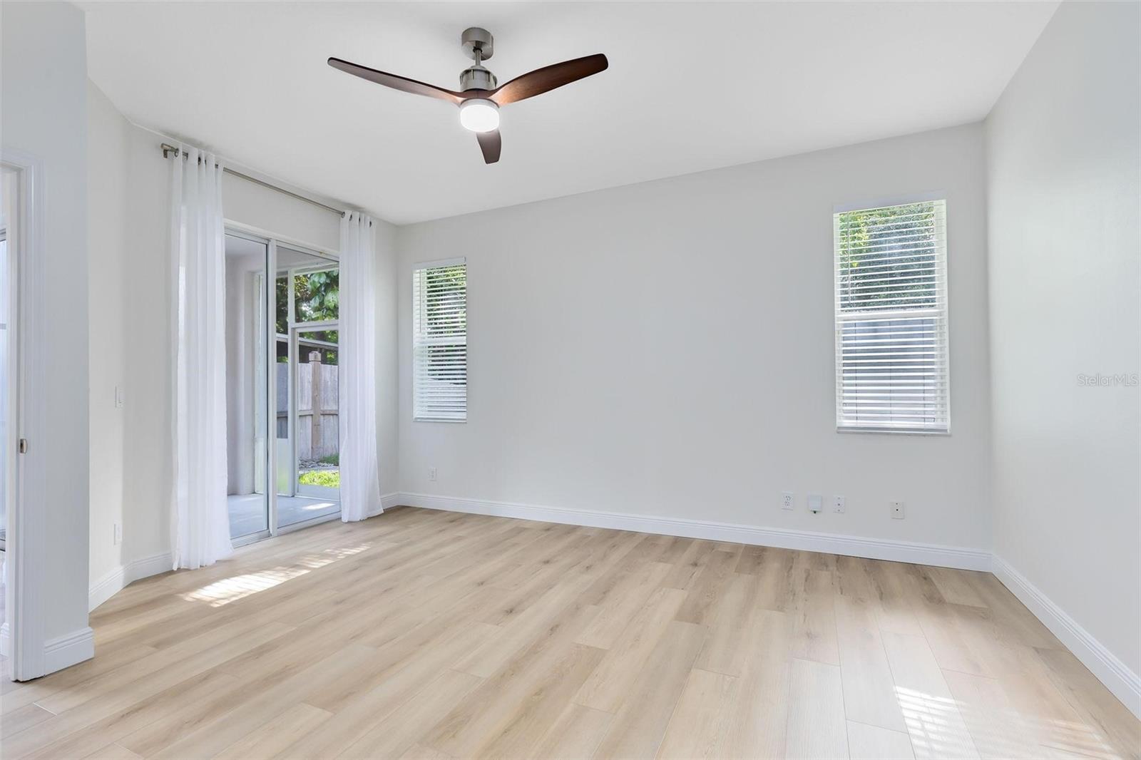 Image 11 of 24 For 4851 Riverton Drive