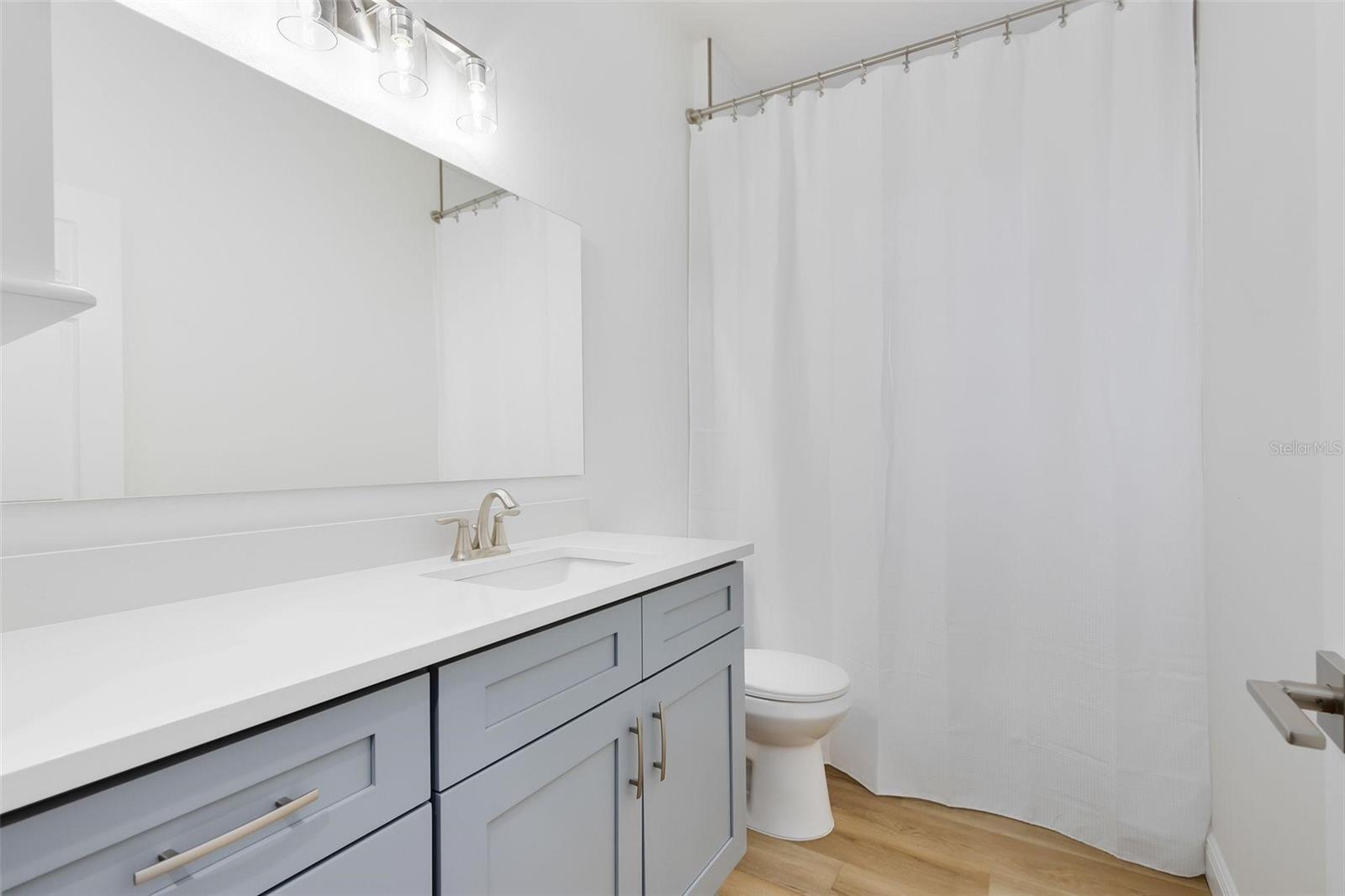 Image 16 of 24 For 4851 Riverton Drive