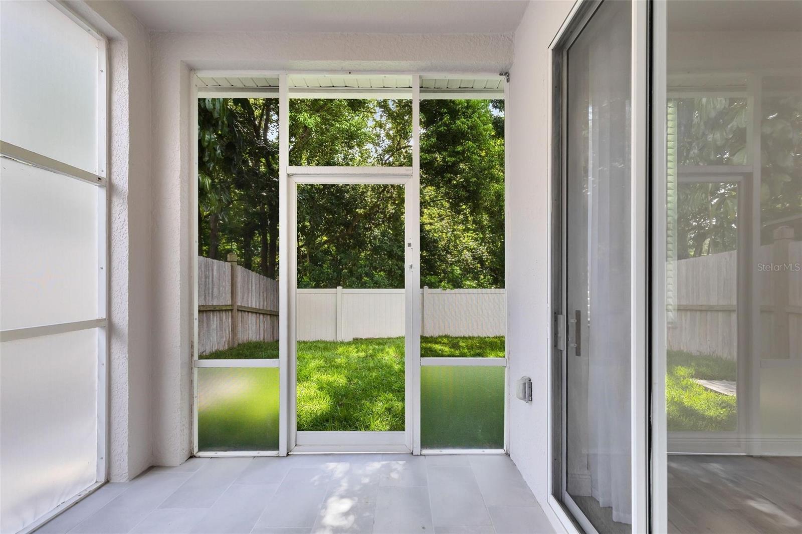 Image 18 of 24 For 4851 Riverton Drive