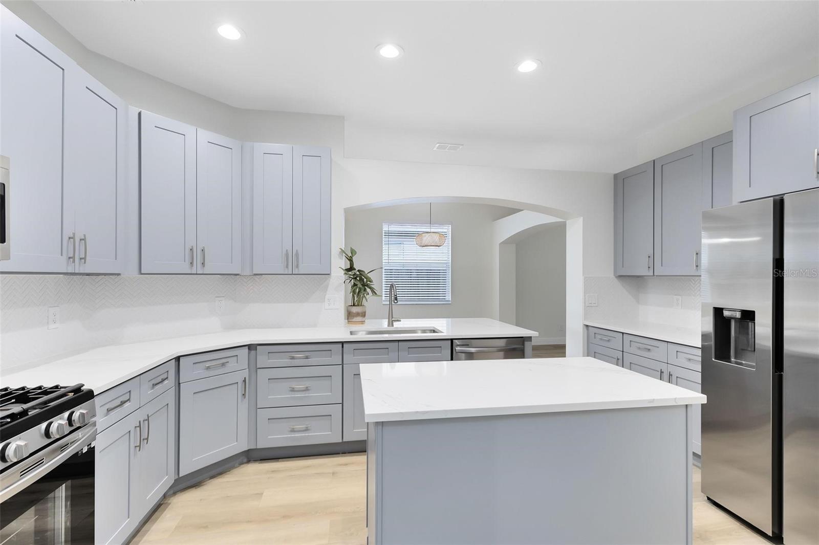 Image 7 of 24 For 4851 Riverton Drive