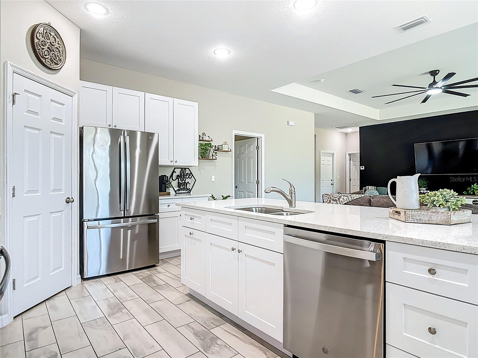 Image 18 of 63 For 39641 Royal Trails Road