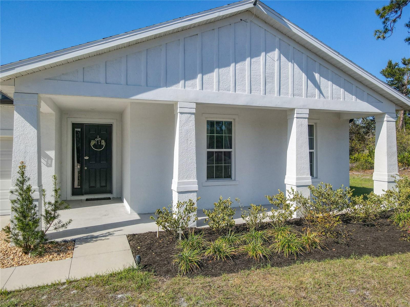 Image 4 of 63 For 39641 Royal Trails Road