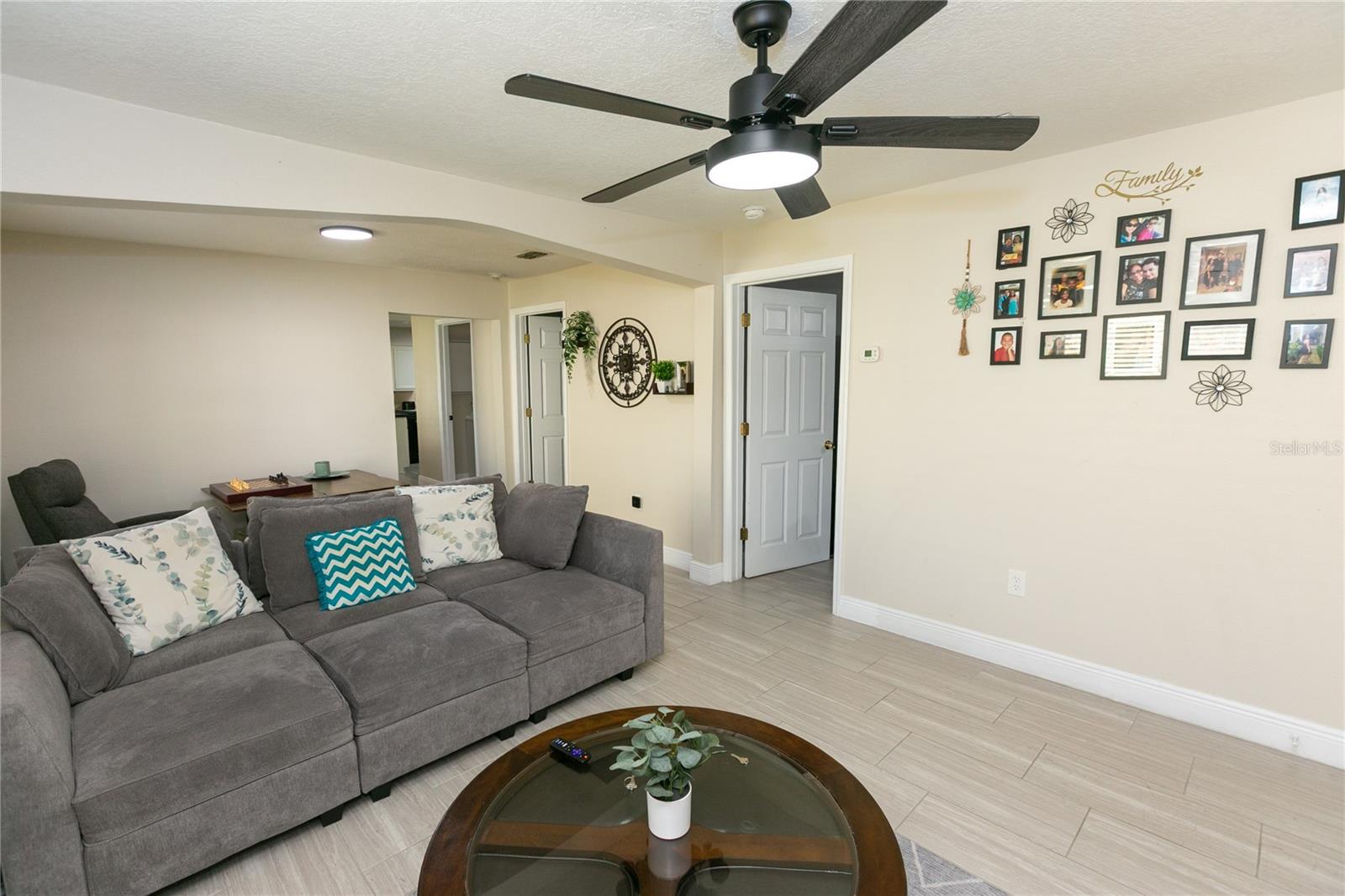 Image 13 of 47 For 807 Tennessee Avenue