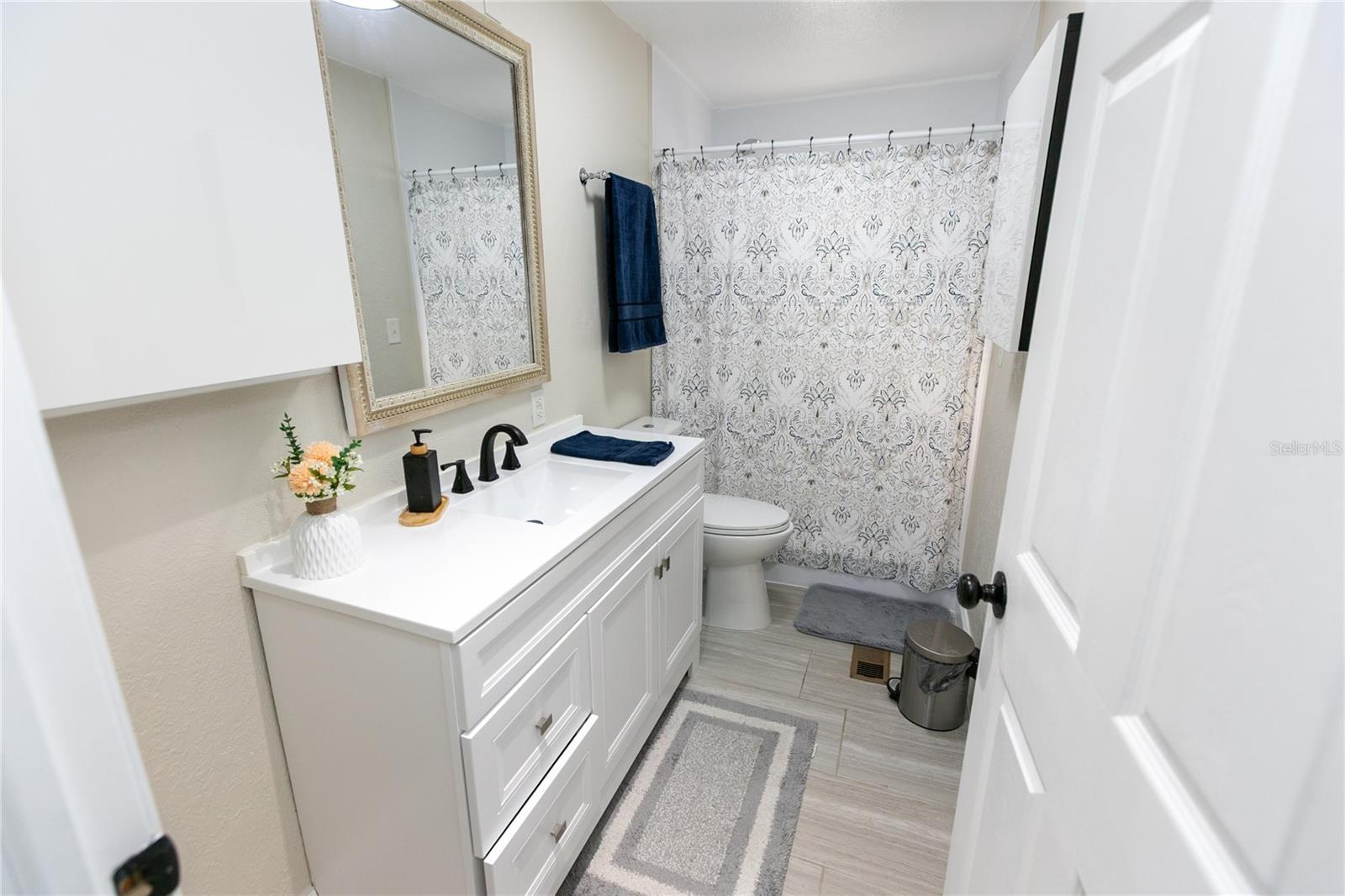 Image 27 of 47 For 807 Tennessee Avenue