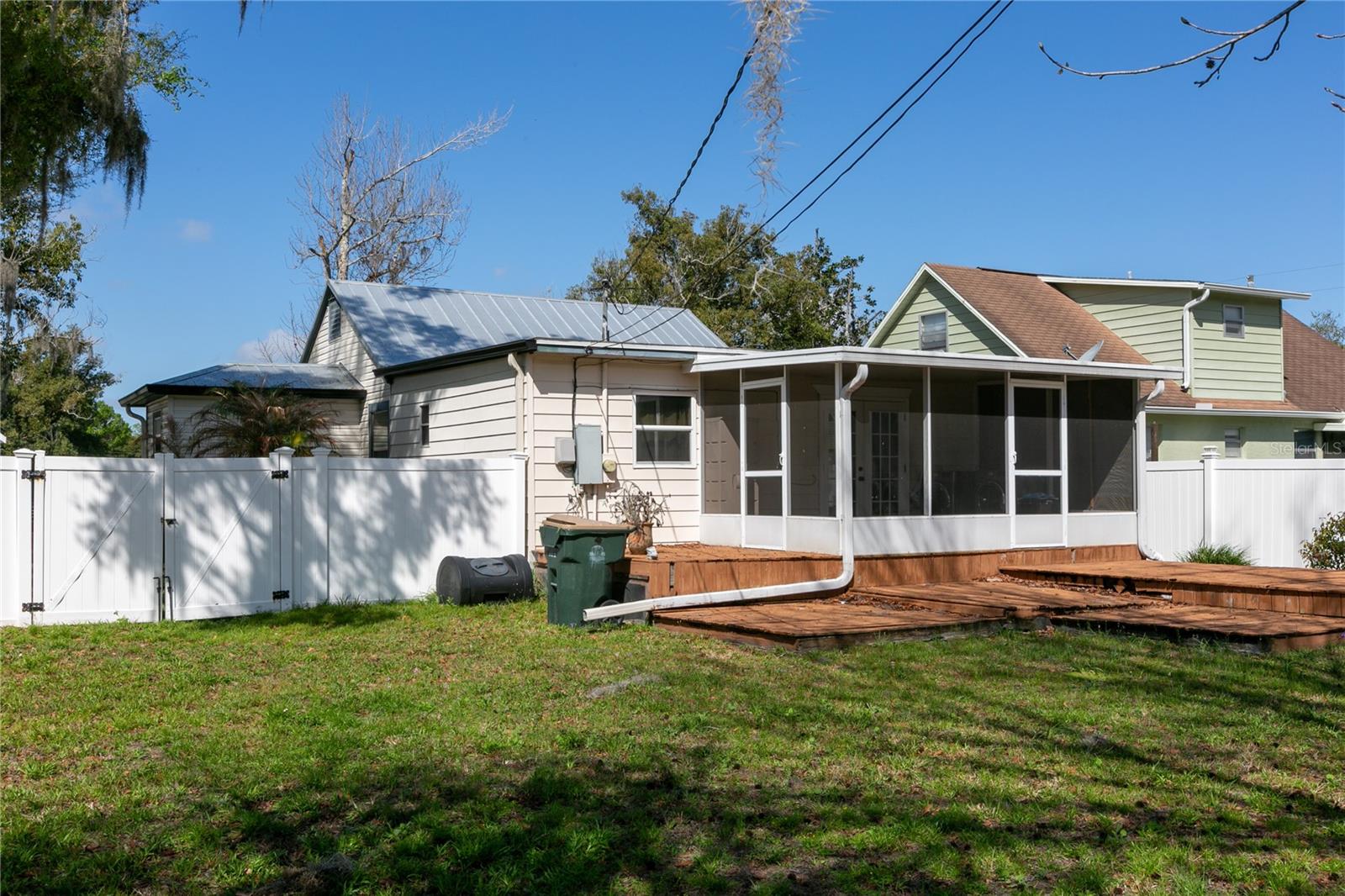 Image 42 of 47 For 807 Tennessee Avenue