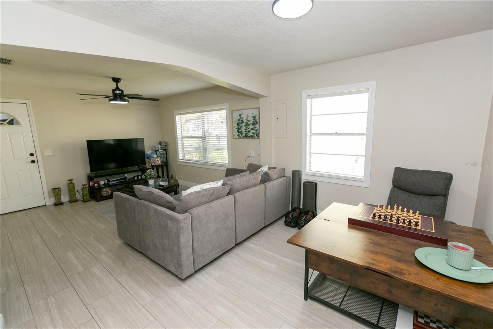 Image 5 of 47 For 807 Tennessee Avenue