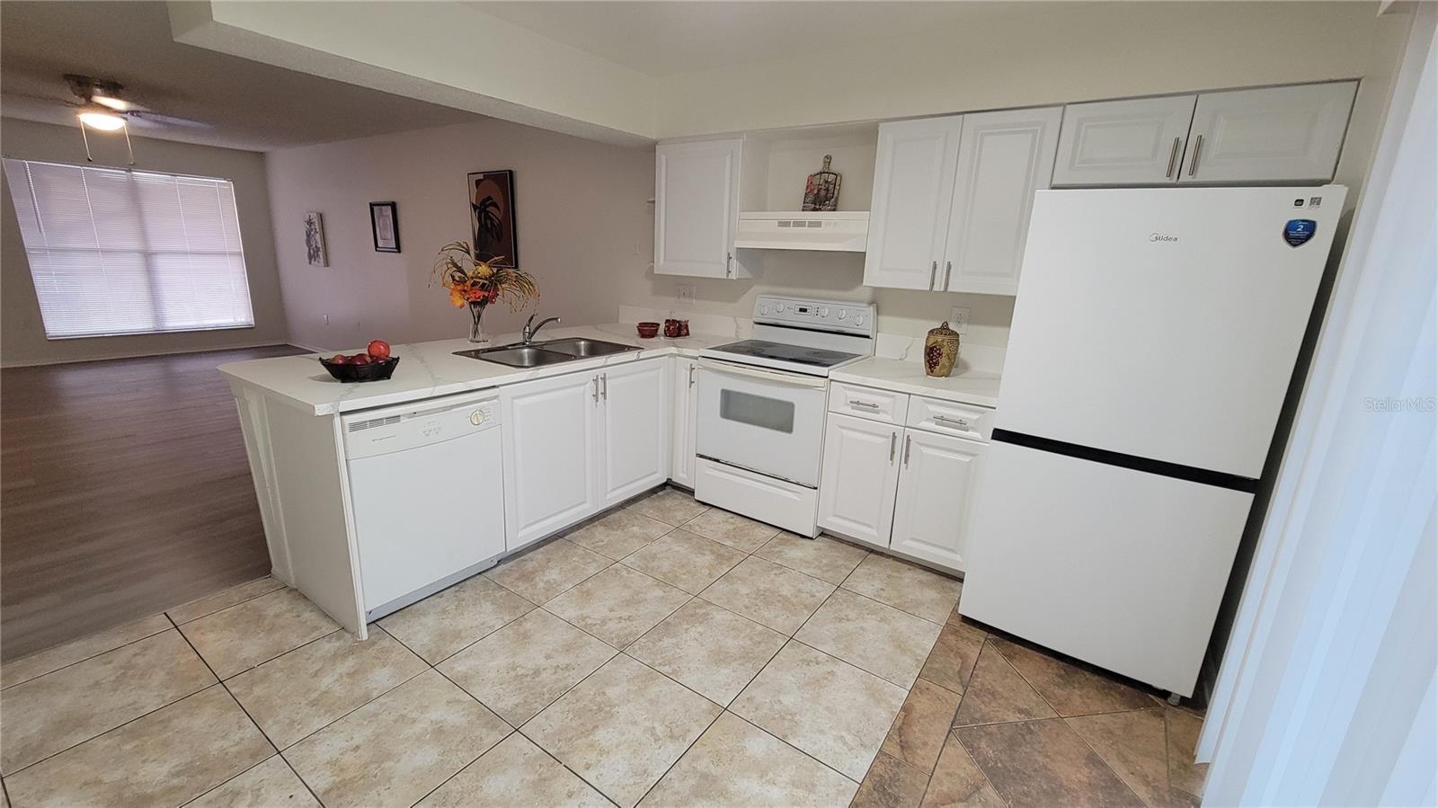 Image 12 of 40 For 1817 Caralee Boulevard 3