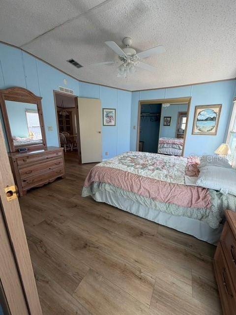 Image 12 of 68 For 194 Rosewood Drive