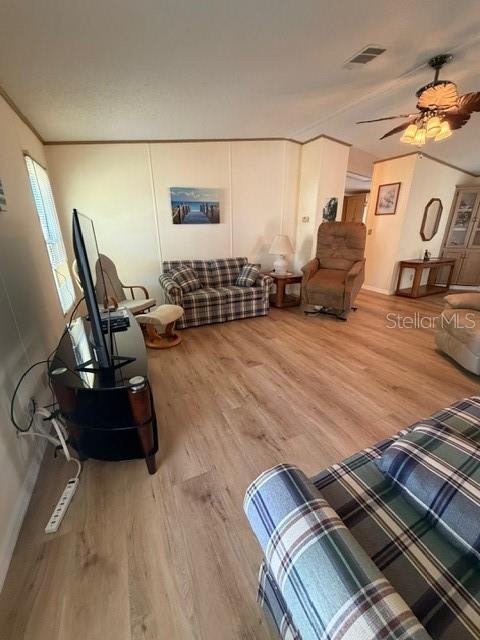 Image 8 of 68 For 194 Rosewood Drive