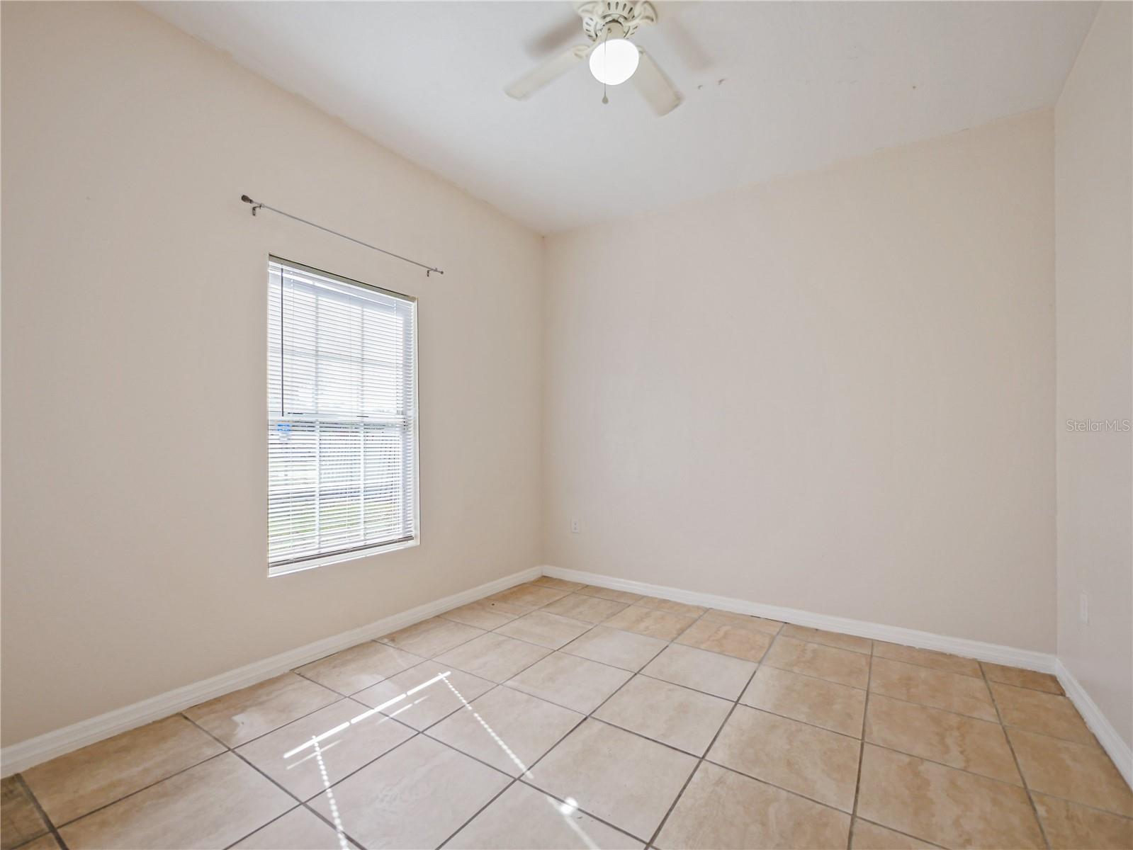 Image 10 of 25 For 4901 Balboa Drive