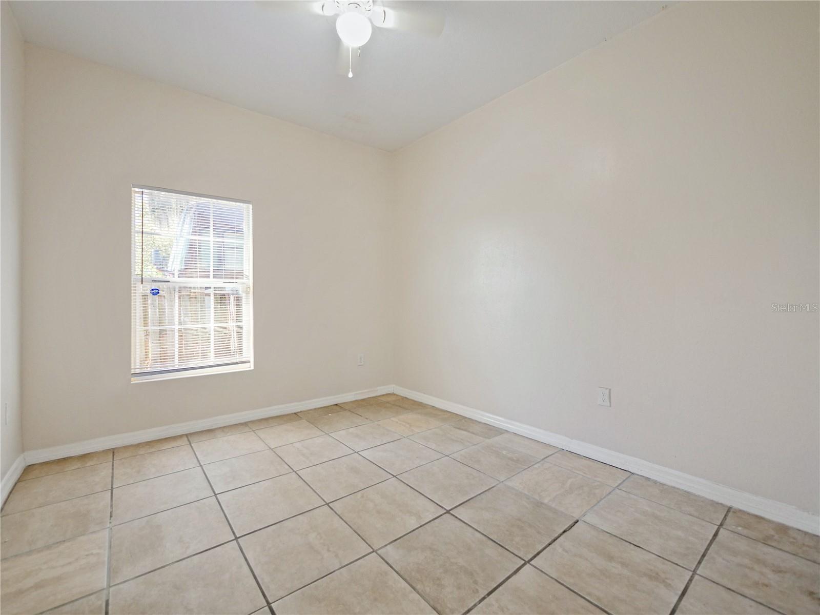 Image 11 of 25 For 4901 Balboa Drive