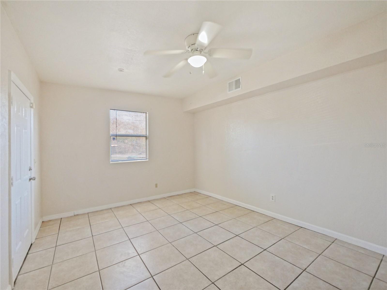 Image 15 of 25 For 4901 Balboa Drive