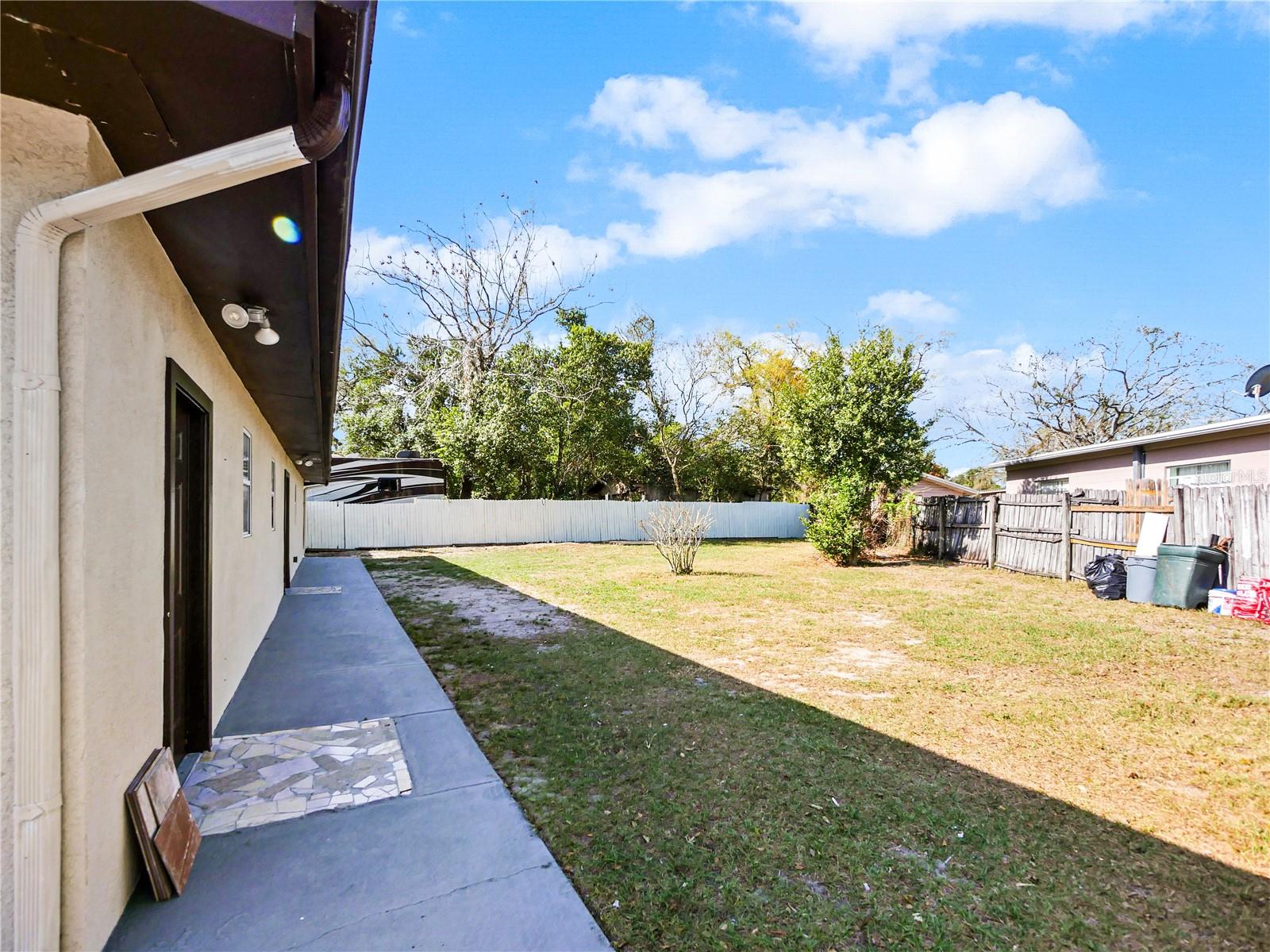 Image 23 of 25 For 4901 Balboa Drive