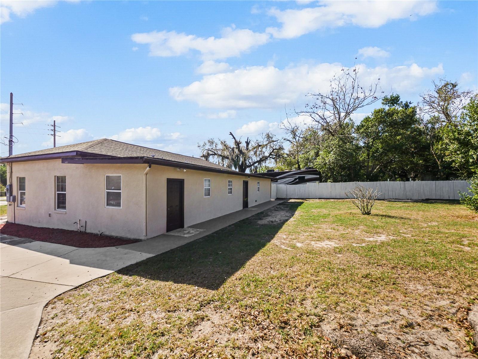 Image 24 of 25 For 4901 Balboa Drive