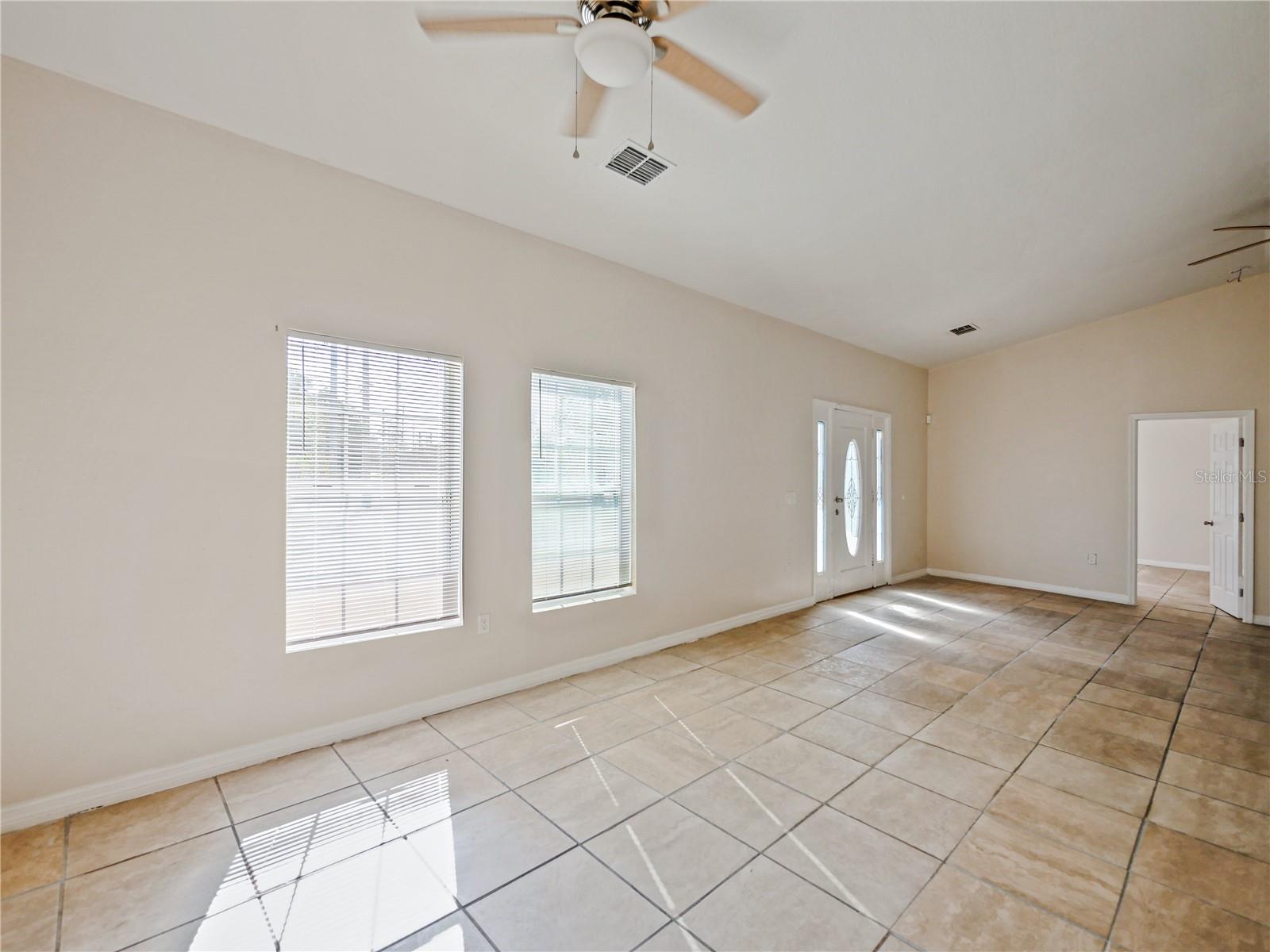 Image 8 of 25 For 4901 Balboa Drive