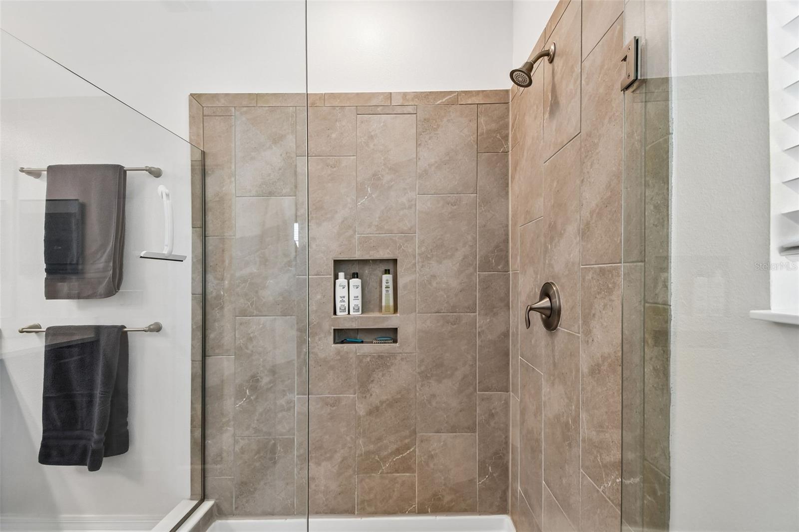 Image 36 of 68 For 628 Orange Belt Loop