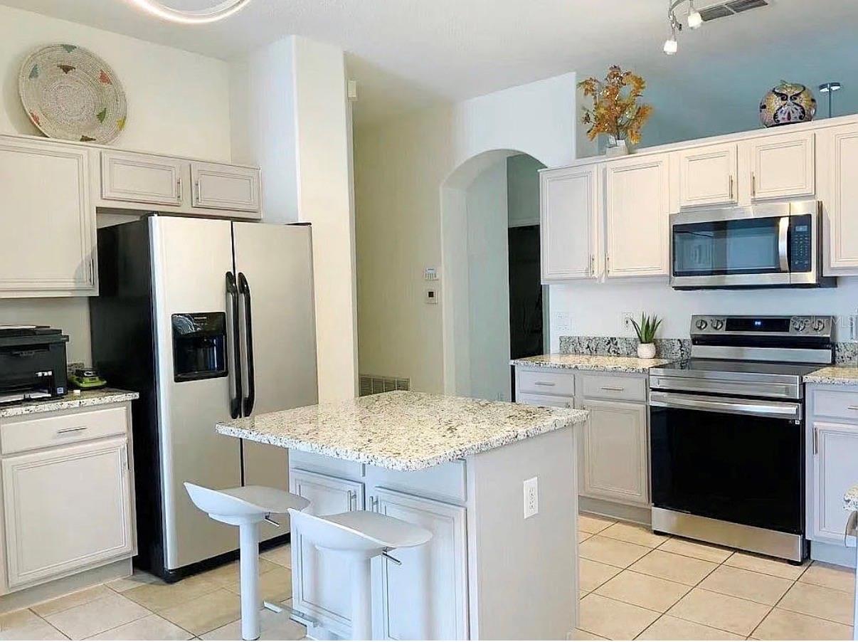 Image 8 of 18 For 13653 Tetherline Trail