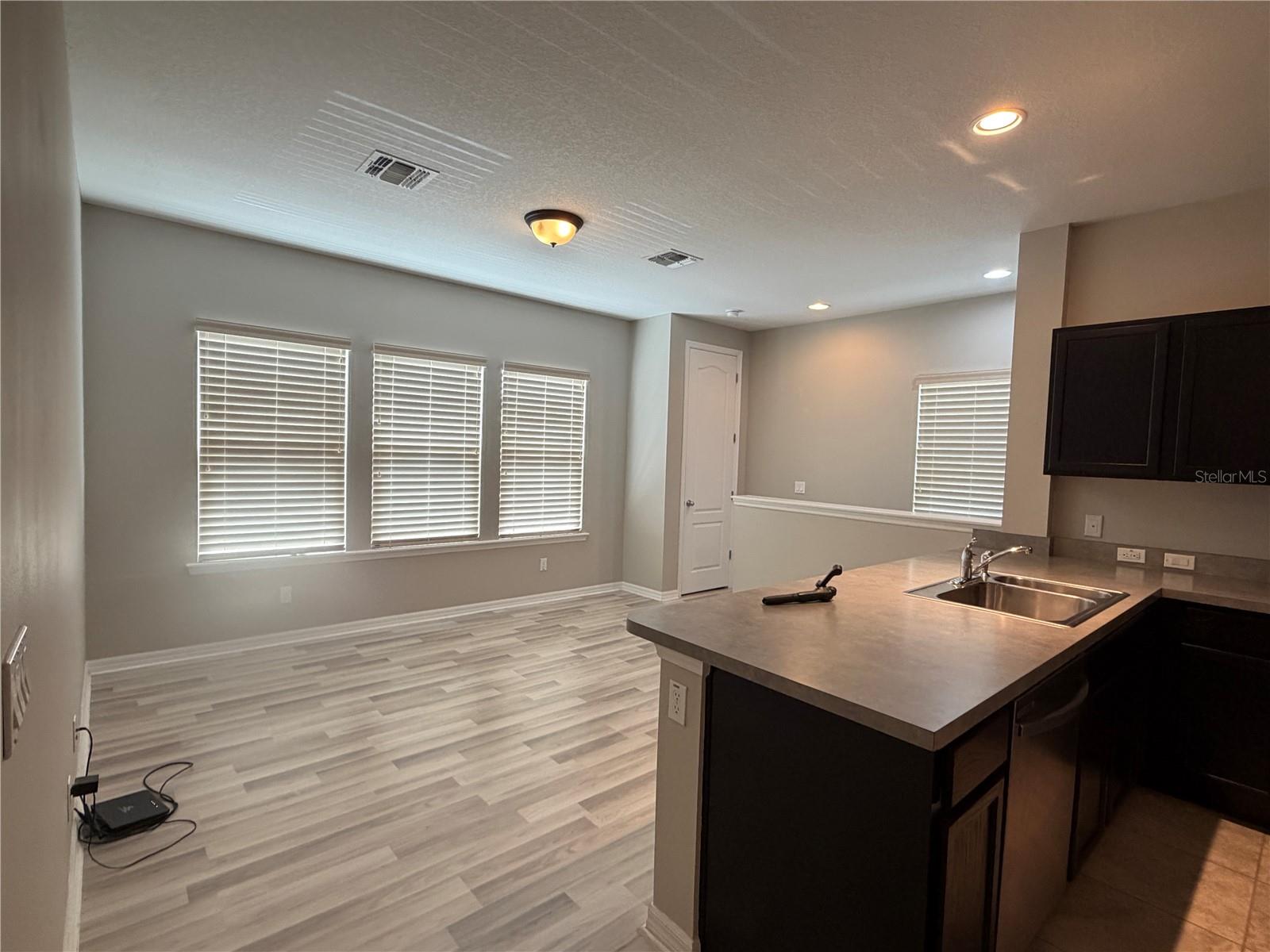 Image 6 of 12 For 7878 Greengard Street