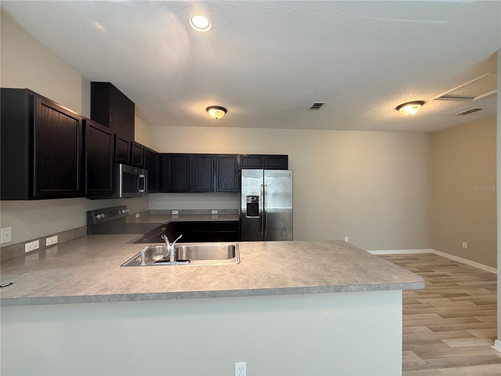 Image 8 of 12 For 7878 Greengard Street