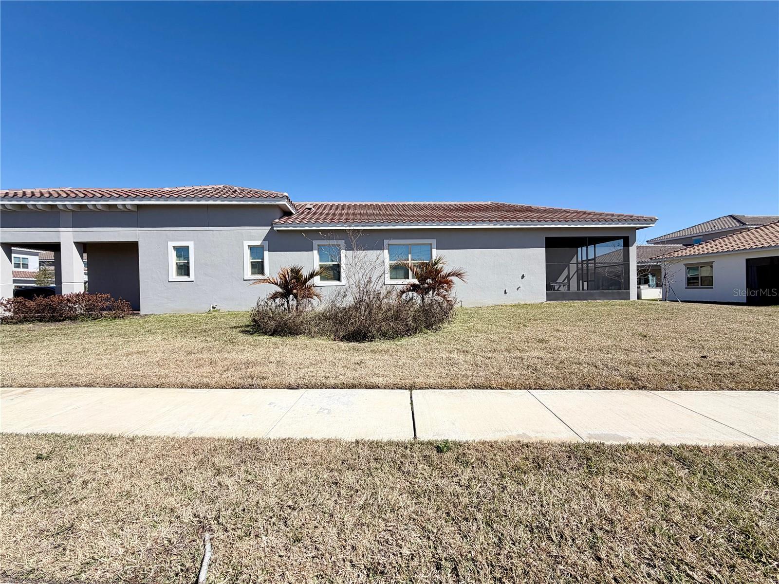 Listing photo id 2 for 13202 Winterton Lane