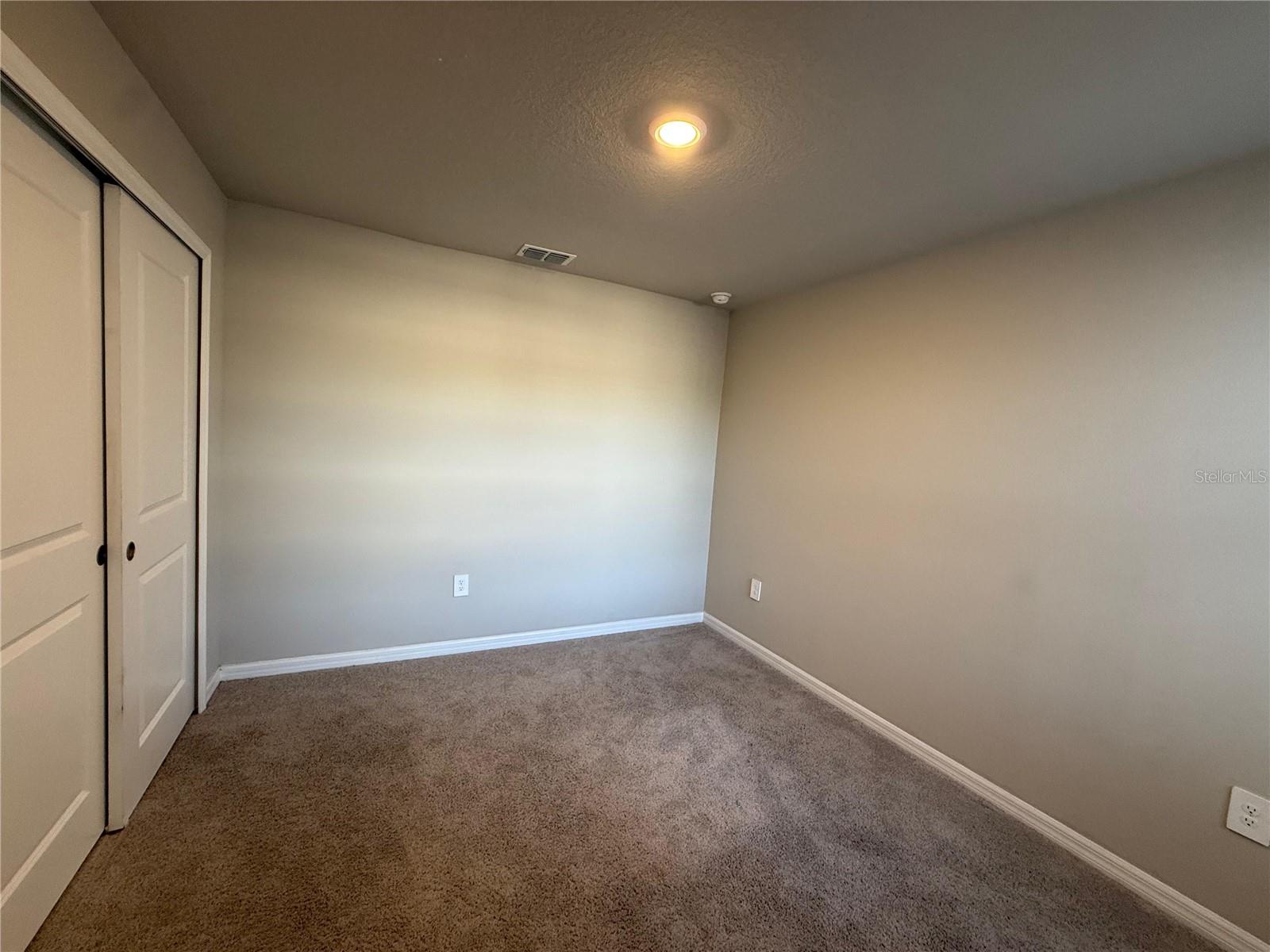 Image 18 of 46 For 7649 Intrepid Road