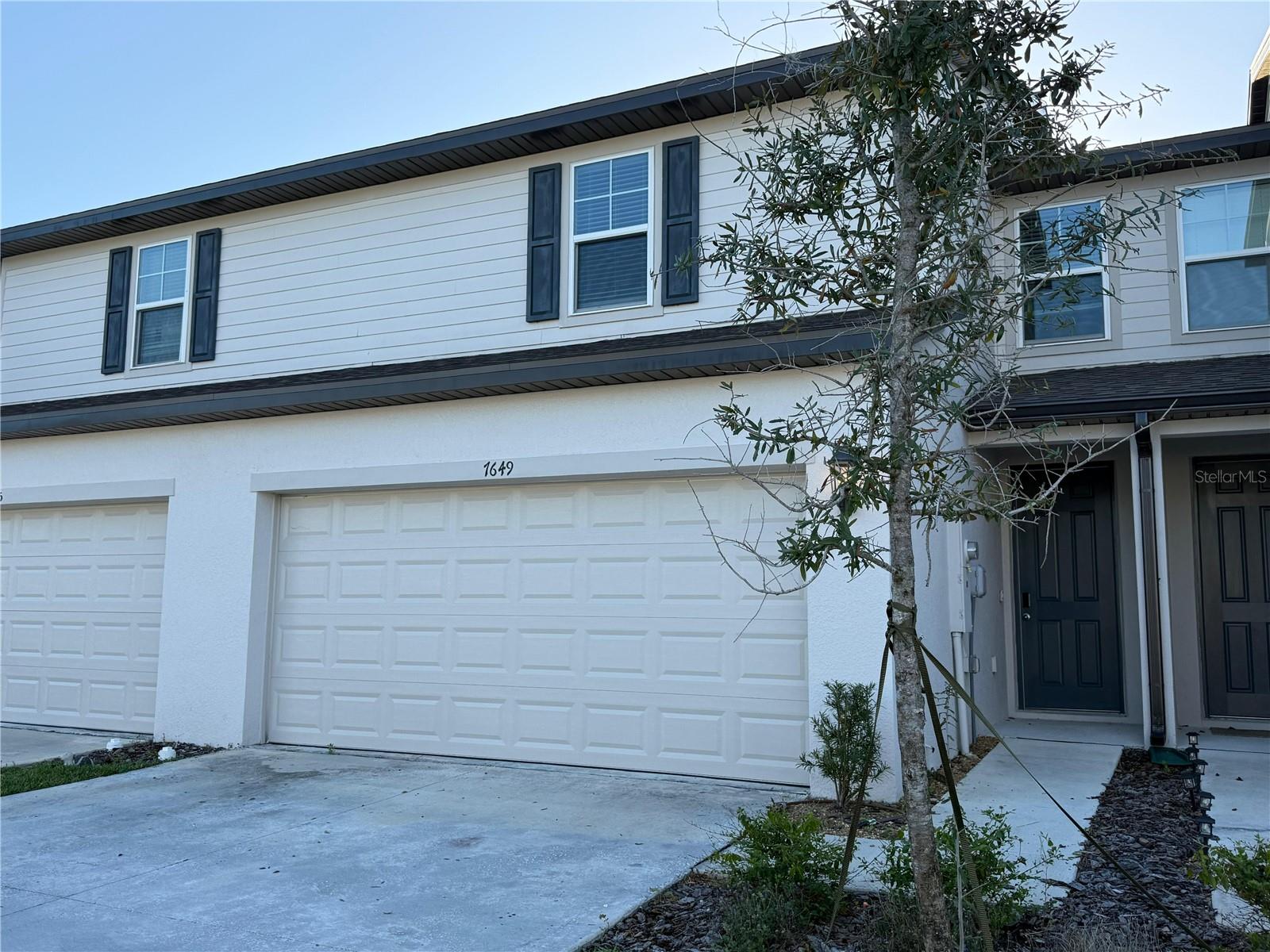 Image 3 of 46 For 7649 Intrepid Road