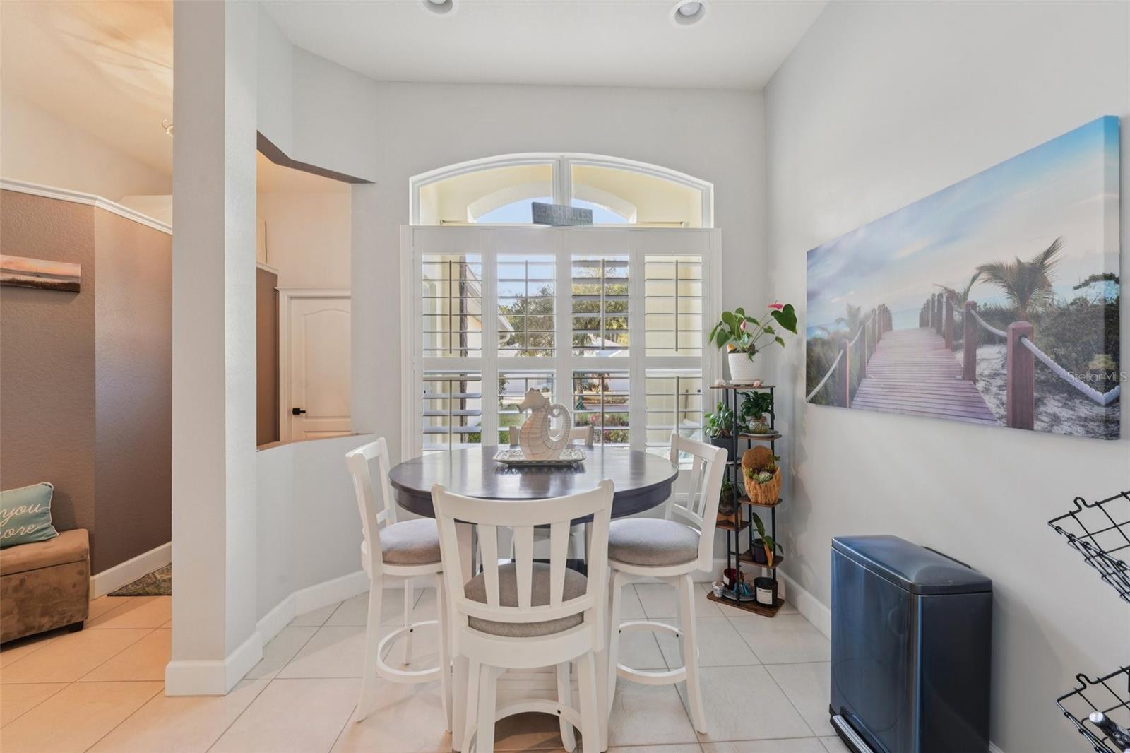 Image 11 of 37 For 1437 Carlow Circle