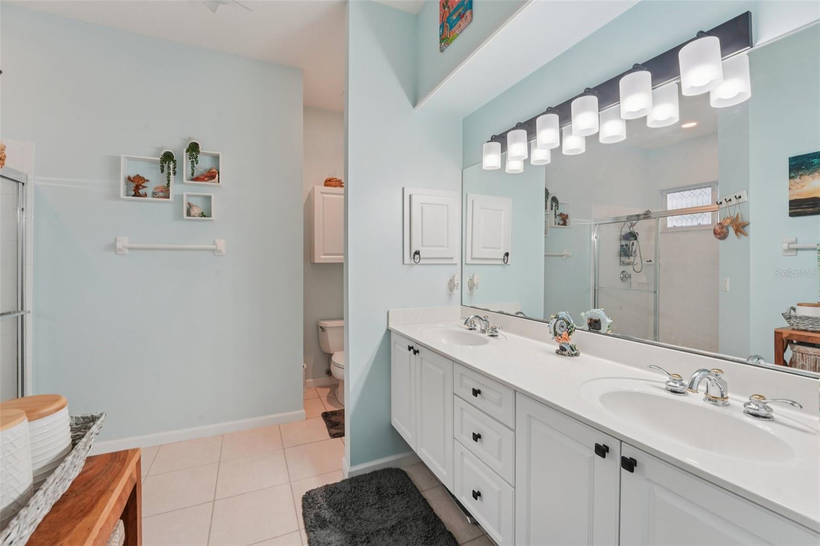 Image 15 of 37 For 1437 Carlow Circle