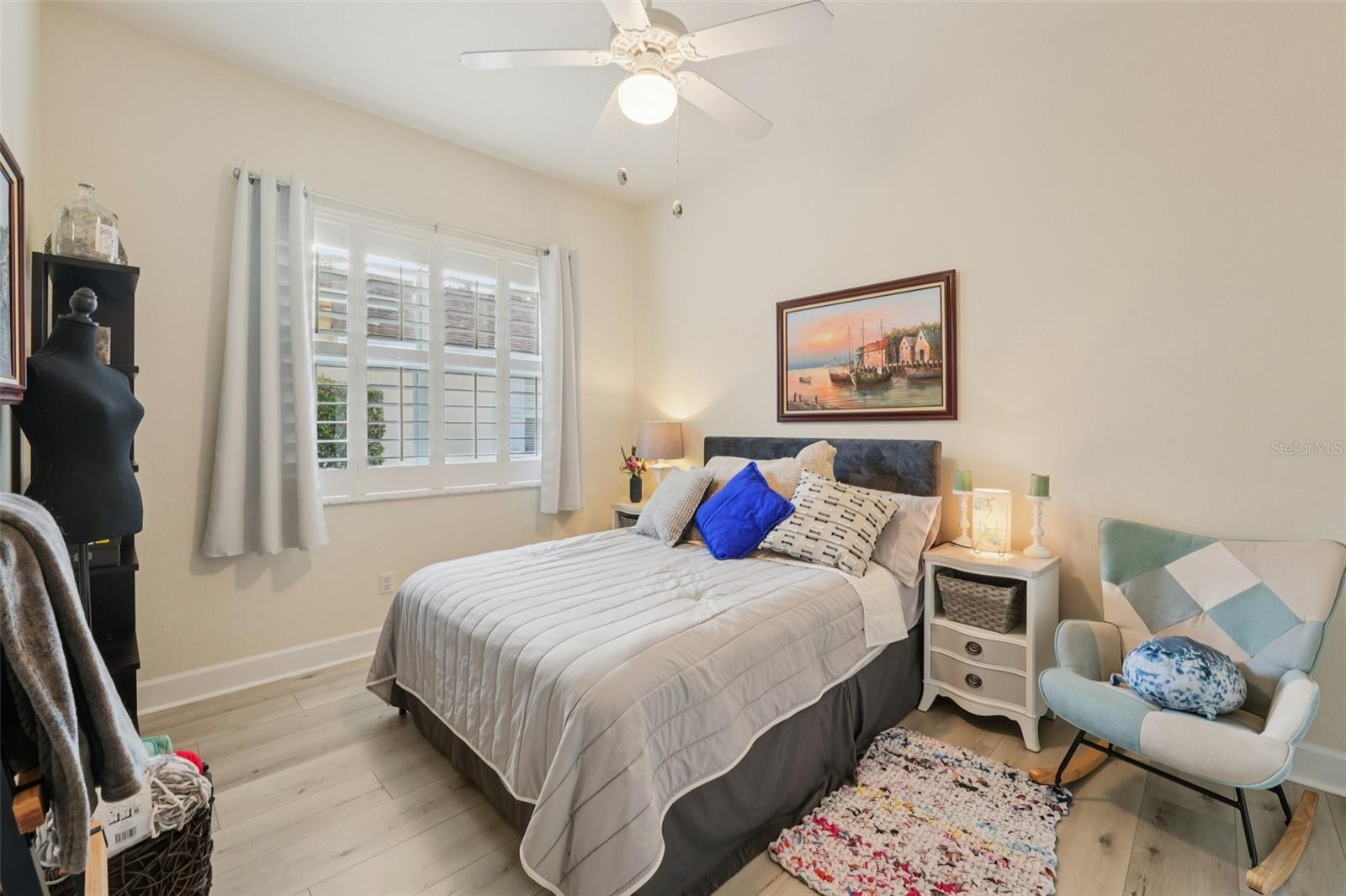 Image 17 of 37 For 1437 Carlow Circle