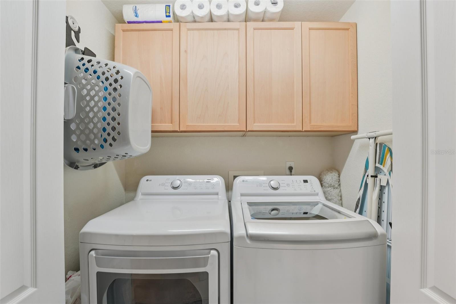 Image 20 of 37 For 1437 Carlow Circle