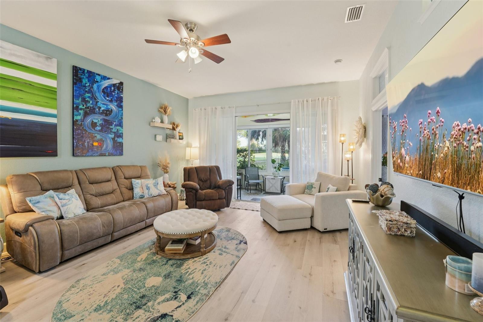 Image 5 of 37 For 1437 Carlow Circle