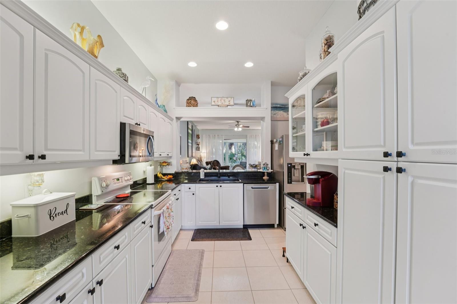 Image 9 of 37 For 1437 Carlow Circle