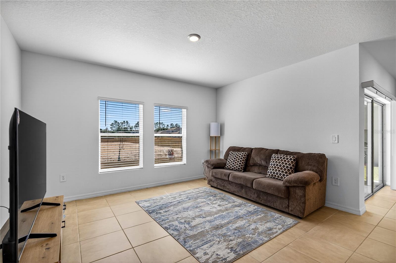 Image 12 of 34 For 9633 Rampart Road