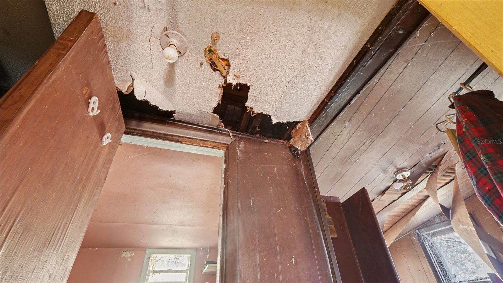 Image 9 of 9 For 3922 16th Court