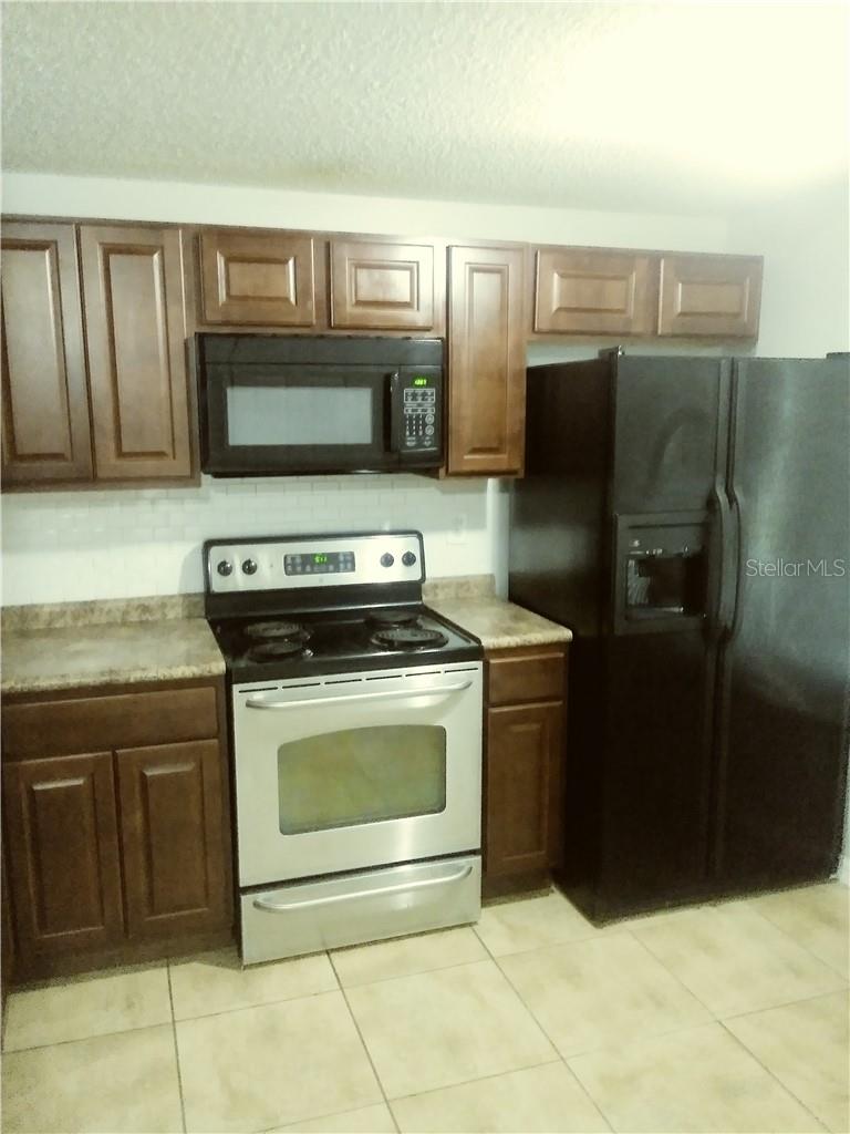 Image 5 of 15 For 4954 Sanoma Village B