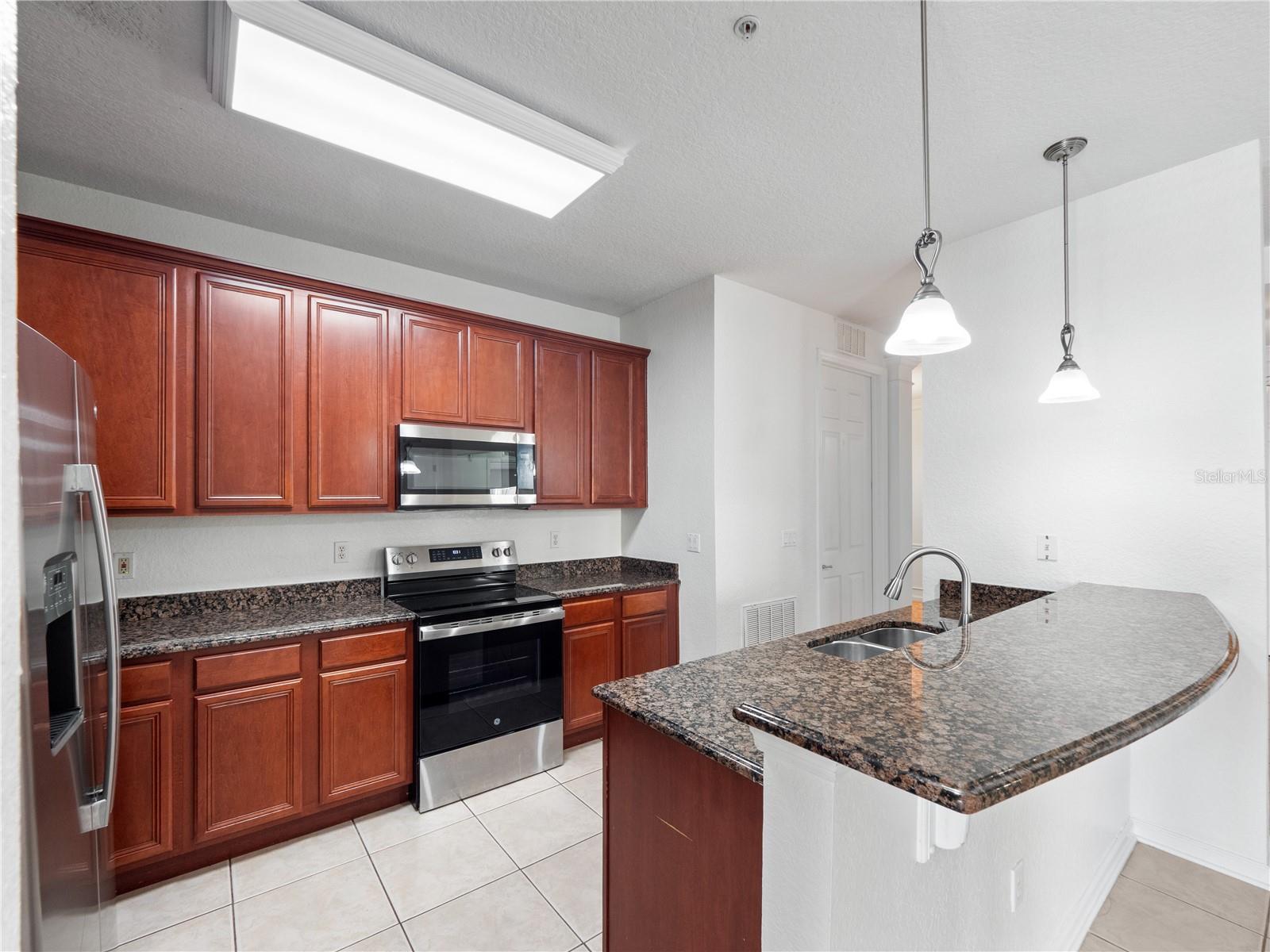 Image 11 of 26 For 3362 Robert Trent Jones Drive 10407