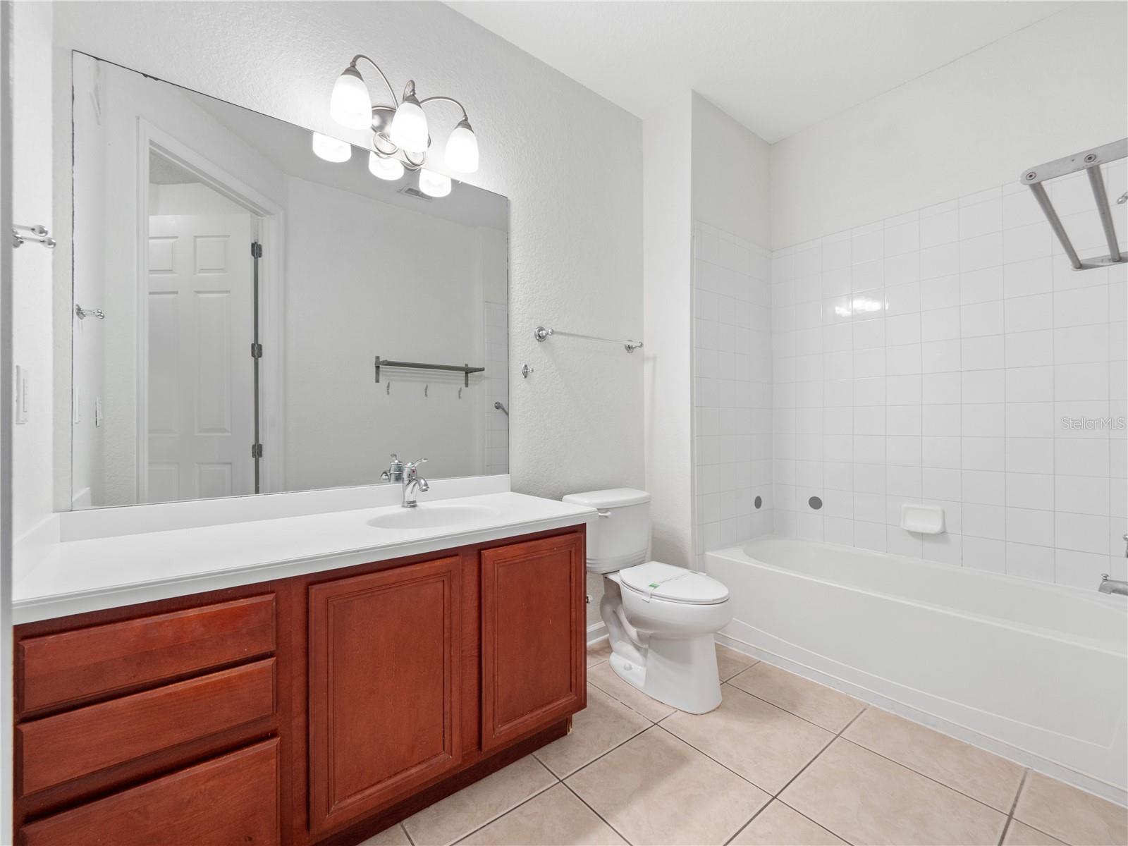 Image 20 of 26 For 3362 Robert Trent Jones Drive 10407