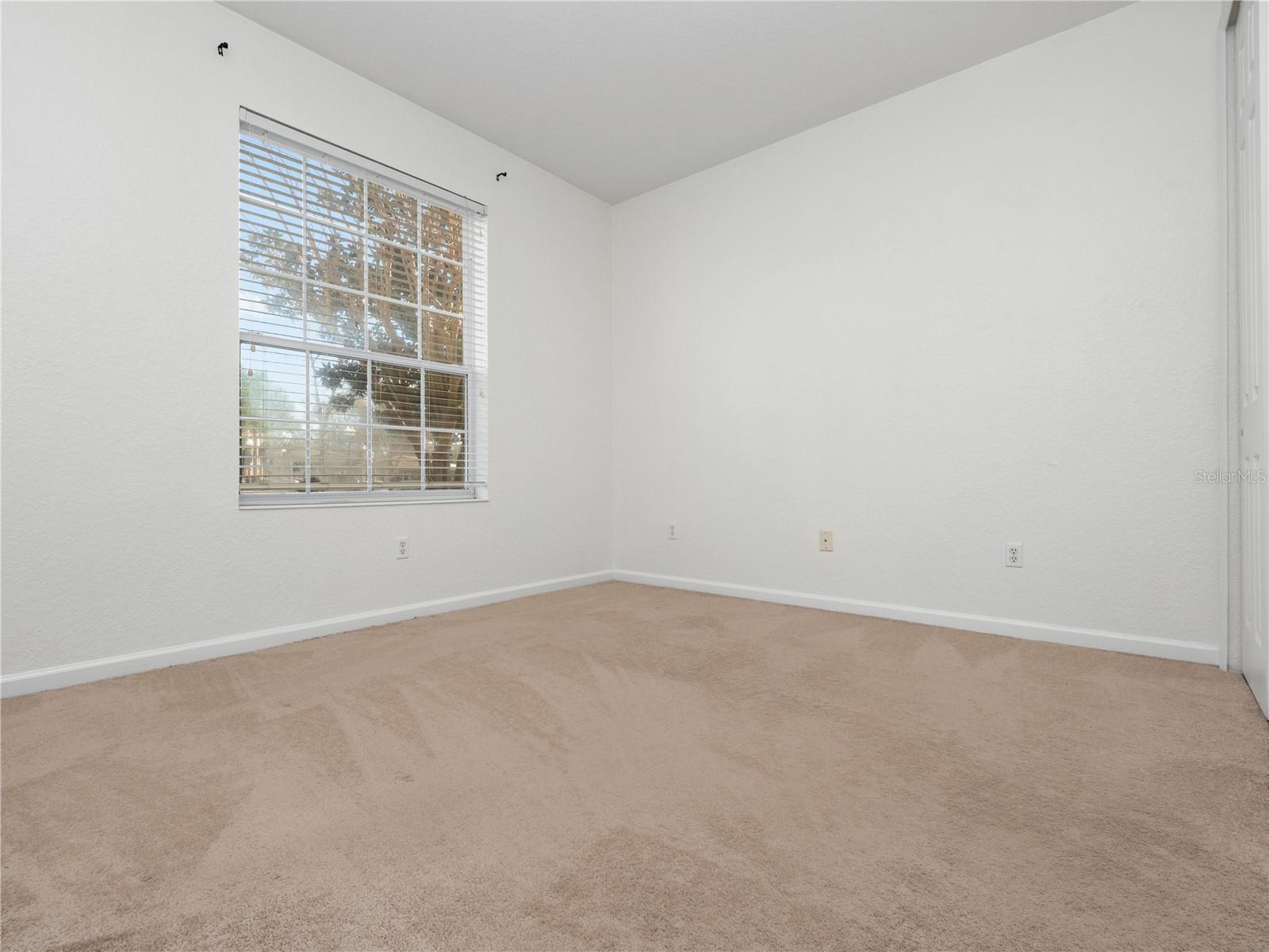 Image 21 of 26 For 3362 Robert Trent Jones Drive 10407