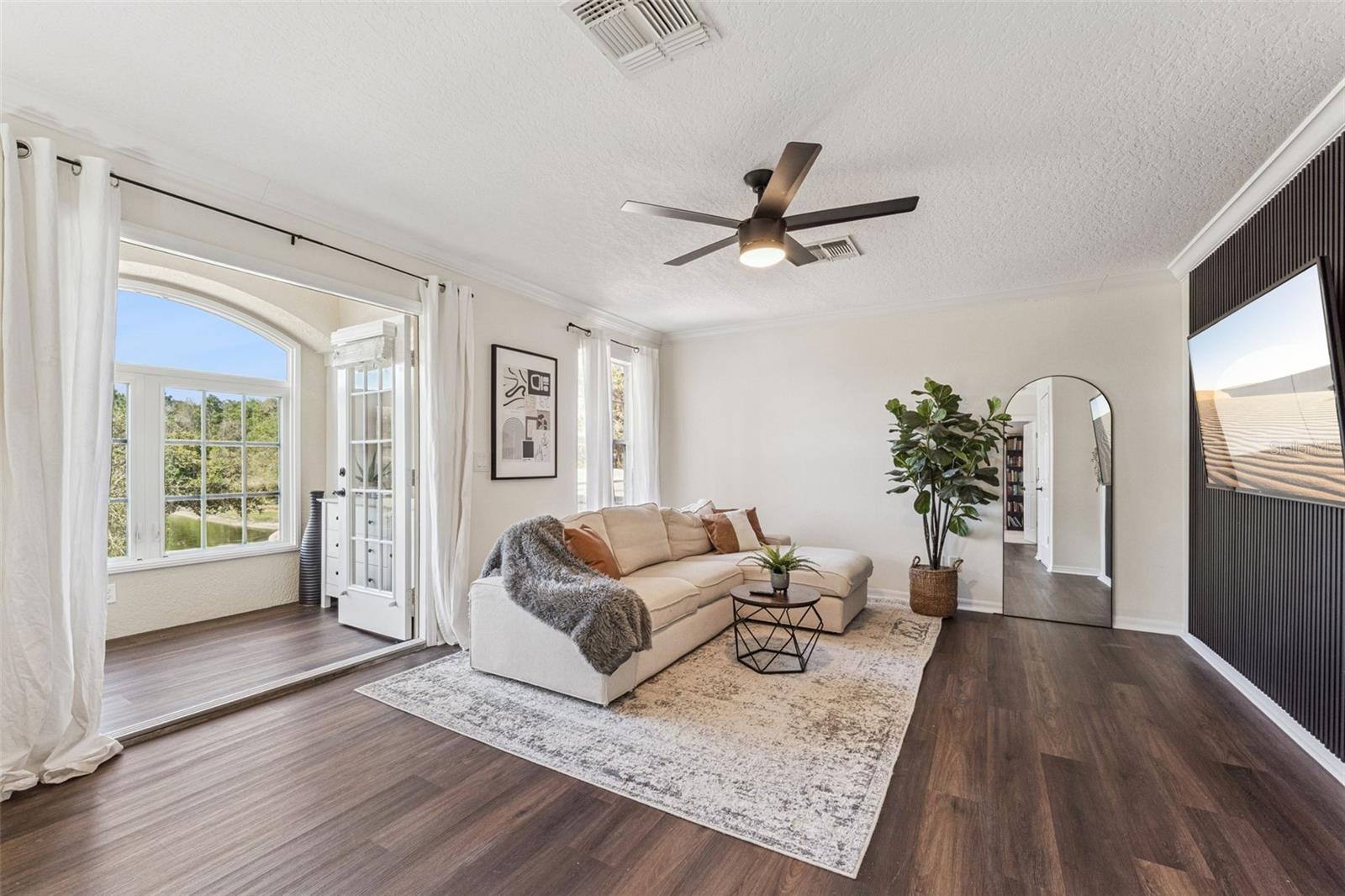 Image 18 of 48 For 10033 Wittenberg Way