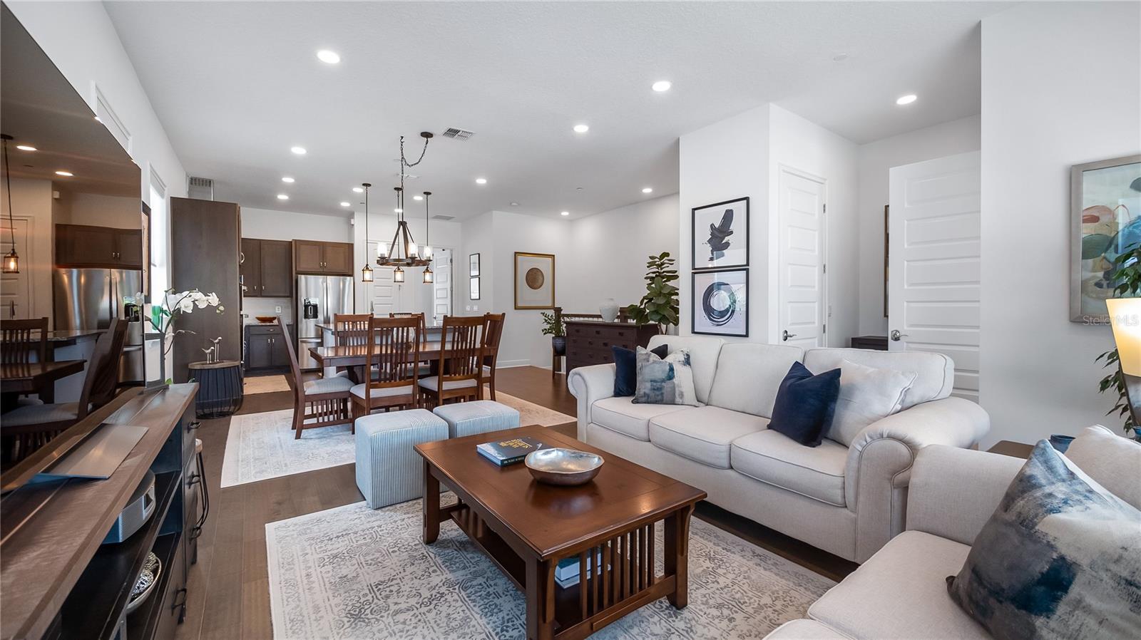 Image 24 of 47 For 9940 Bucklow Hill Drive