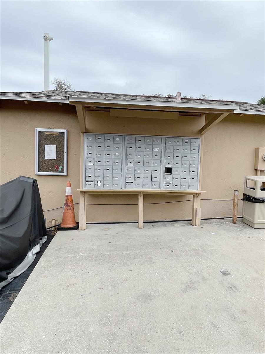 Image 4 of 18 For 411 Halifax Avenue 200