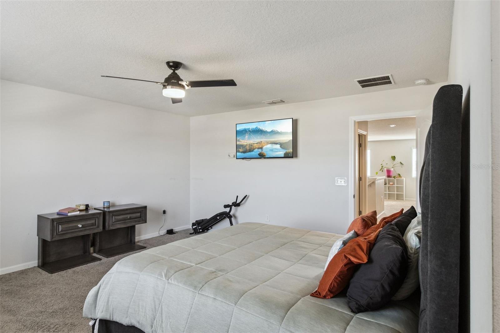 Image 20 of 51 For 252 Summershore Drive