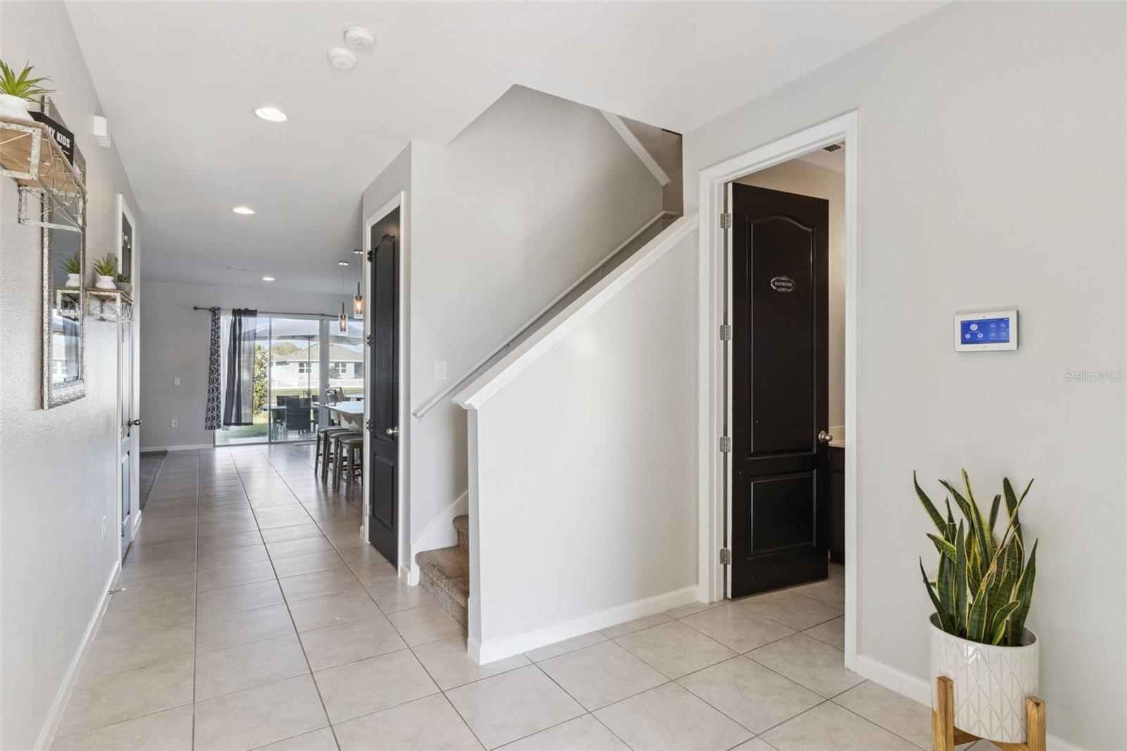 Image 4 of 51 For 252 Summershore Drive