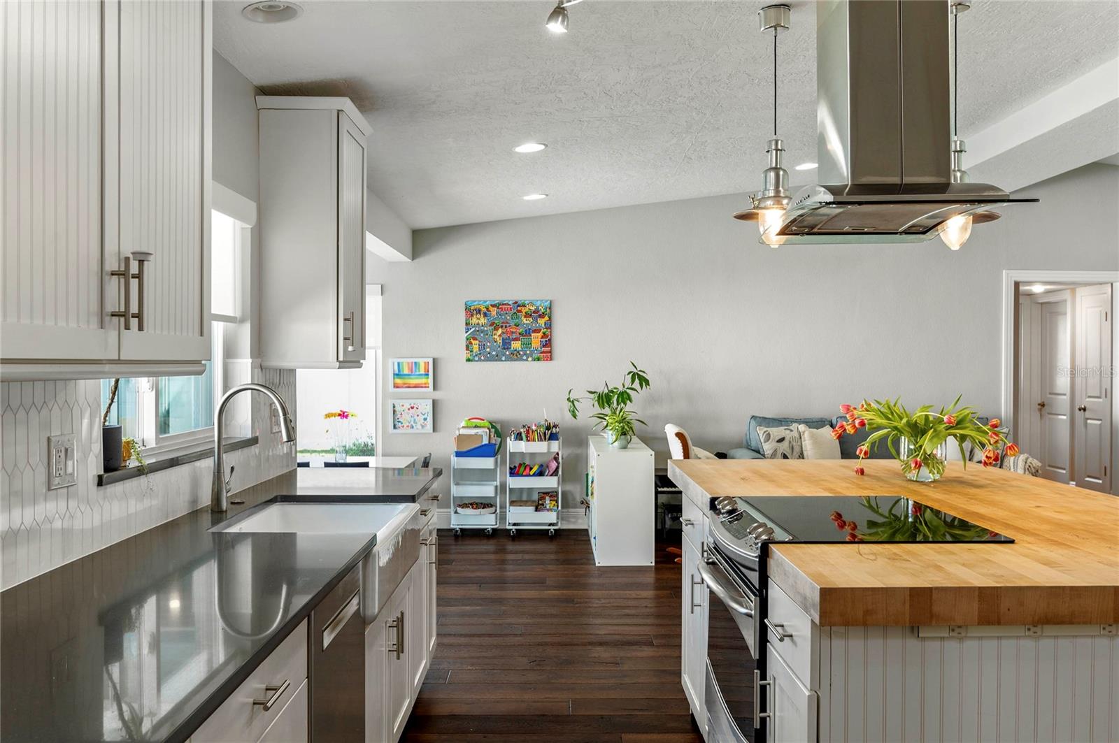 Image 20 of 50 For 150 Seneca Trail