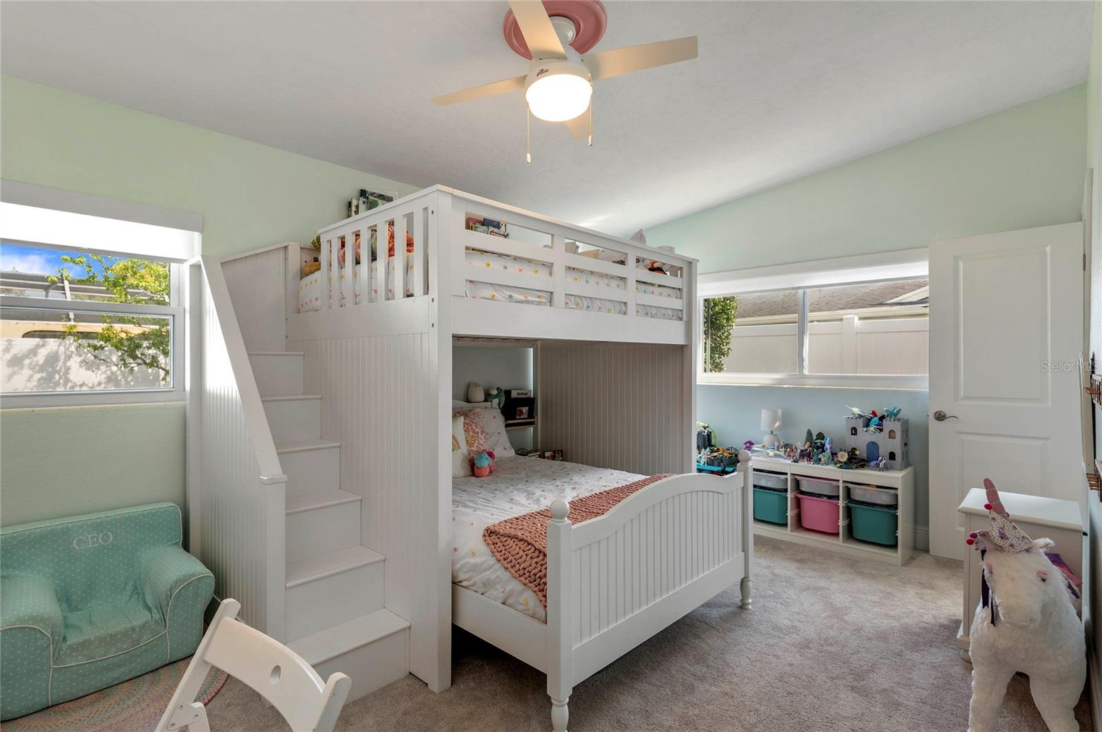 Image 32 of 50 For 150 Seneca Trail