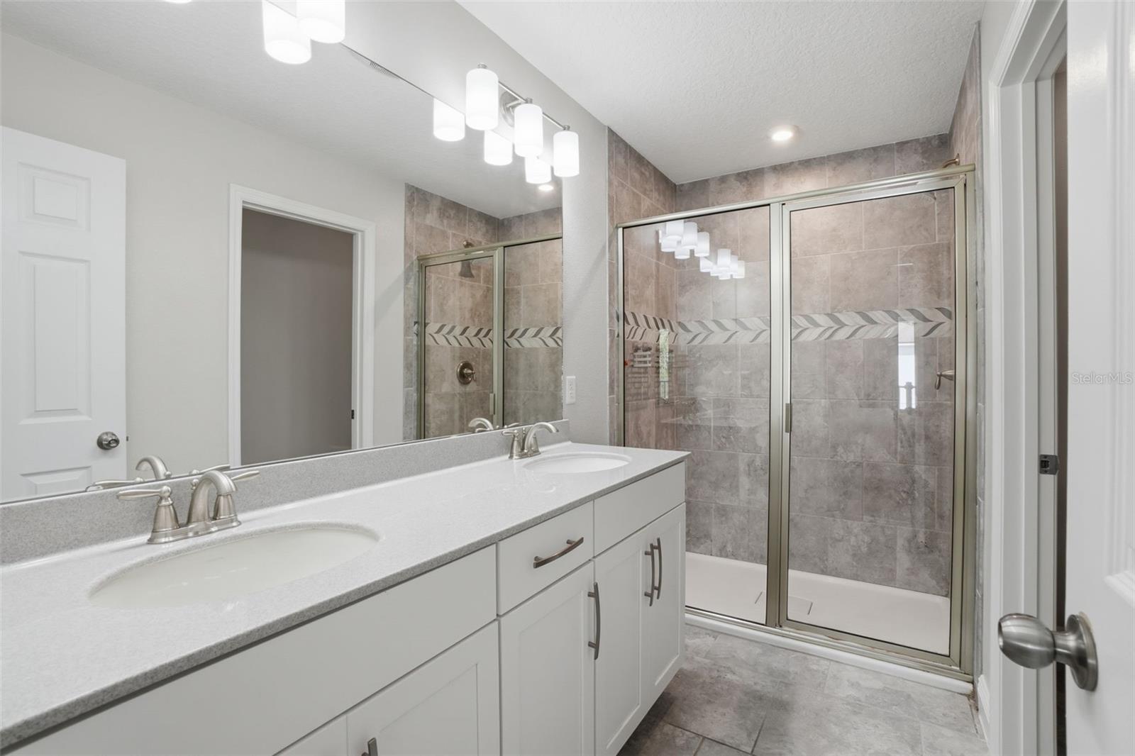 Image 11 of 25 For 10015 Randal Walk Street