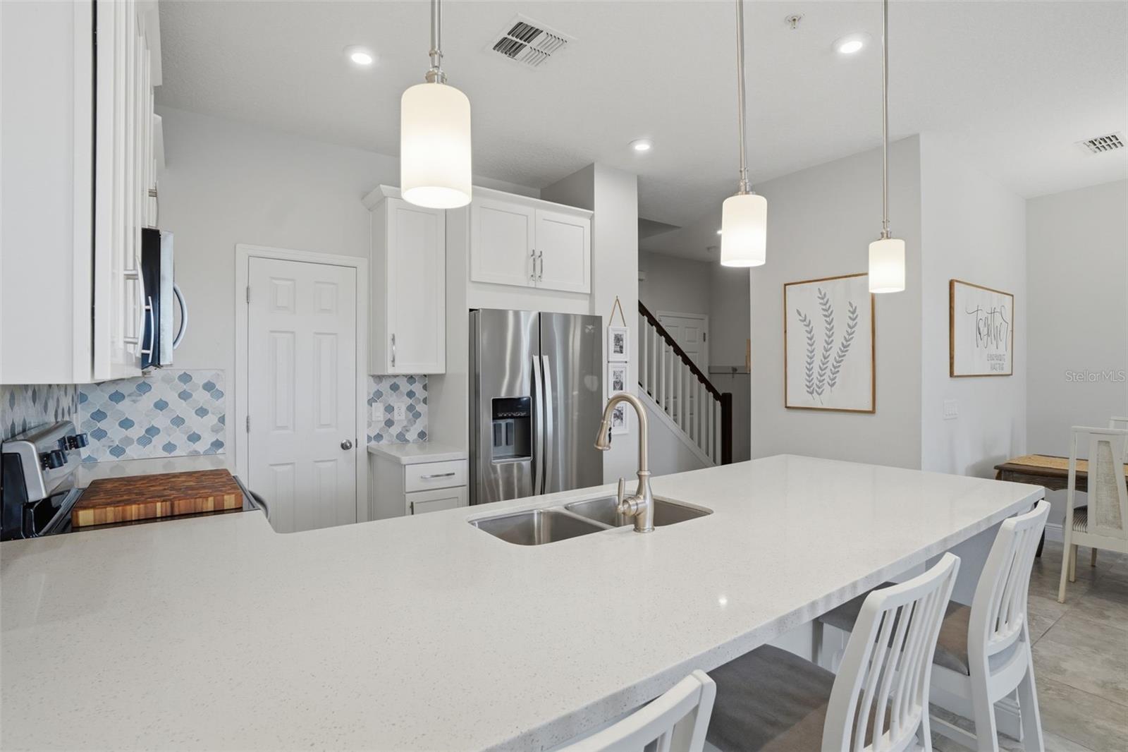 Image 7 of 25 For 10015 Randal Walk Street