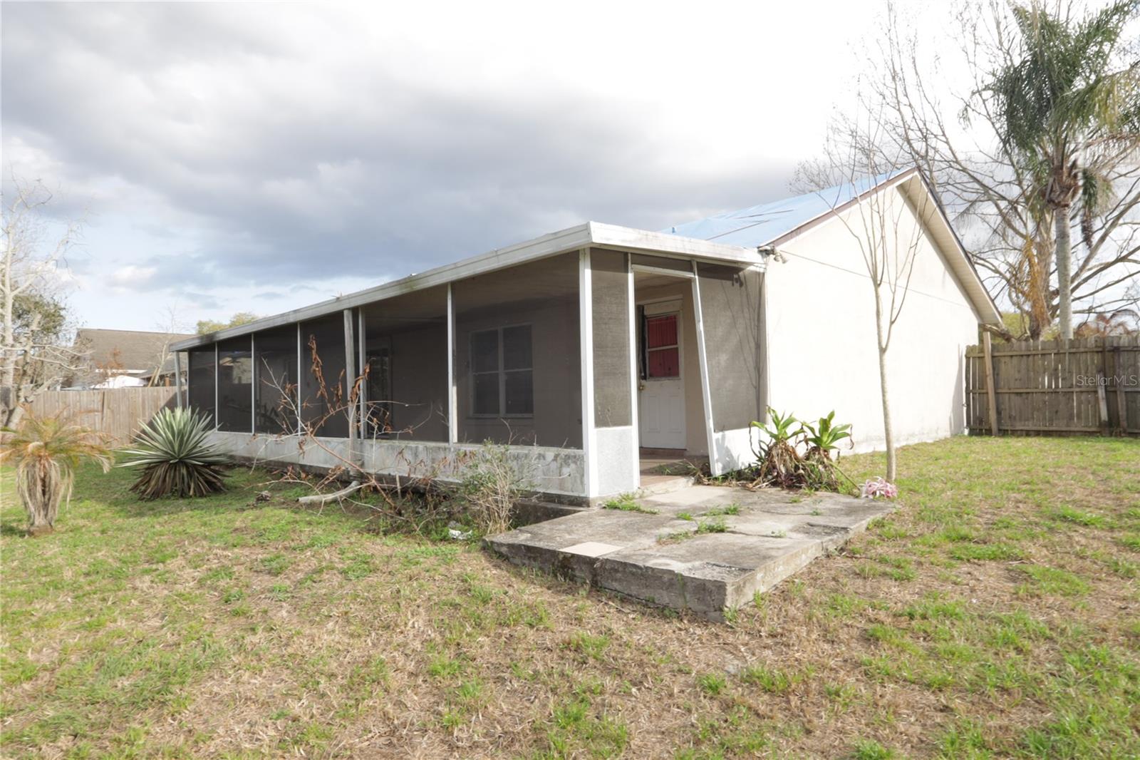 Image 21 of 24 For 11346 Cypress Leaf Dr. Drive