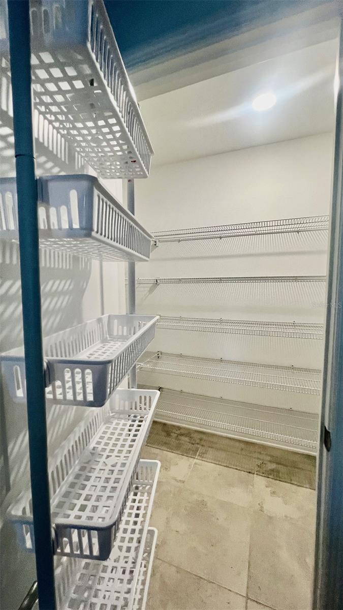 Image 17 of 50 For 4382 Finch Lane