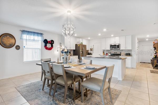 Image 18 of 50 For 4382 Finch Lane